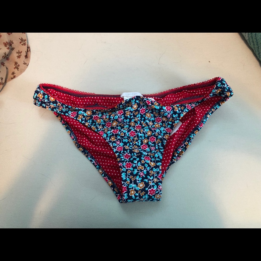 Jessica Simpson bathing suit bottoms